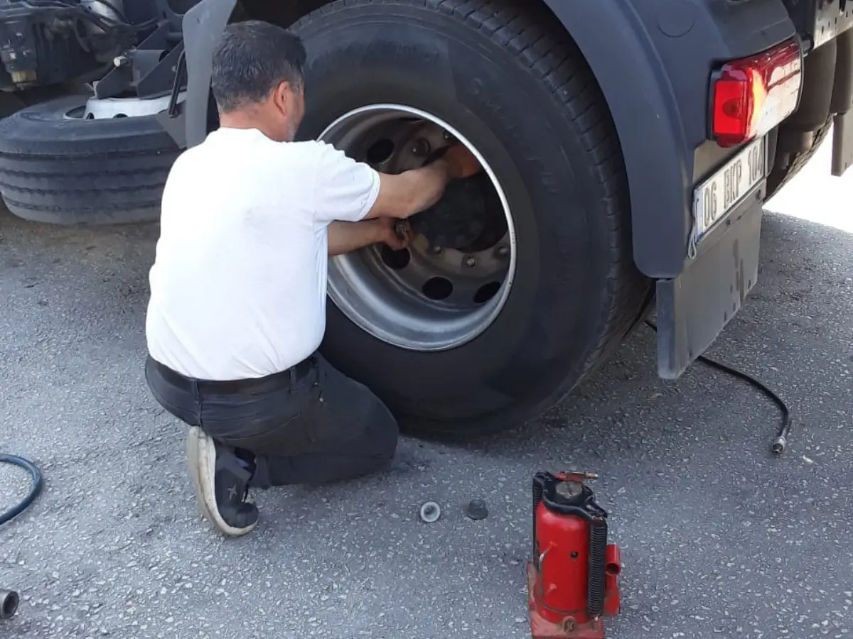 Alanya Oto Lastikçi